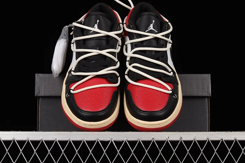 All categories Air Jordan Jordan series basketball shoes Air Jordan 1 Low Z version Air Jordan 1 Low AJ1 Joe 1 customized version Chicago color matching deconstruction Sports culture basketball shoes 553560-612
